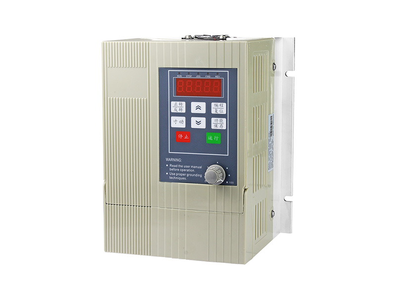 4000H通用變頻器，變頻器三相380V，變頻器廠家，電機(jī)變頻器